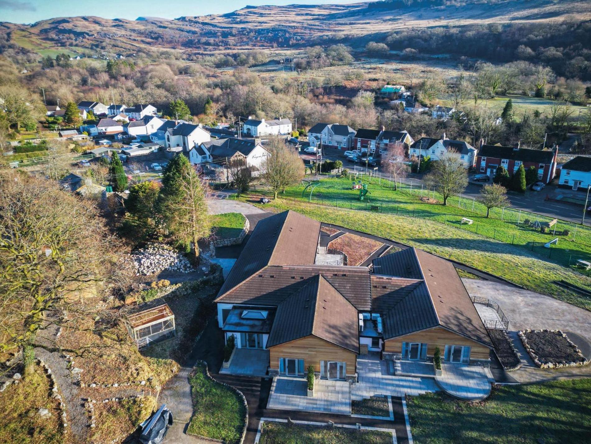 Suite 2 - Sleeping Giant Hotel - Pen Y Cae Inn Brecon Buitenkant foto