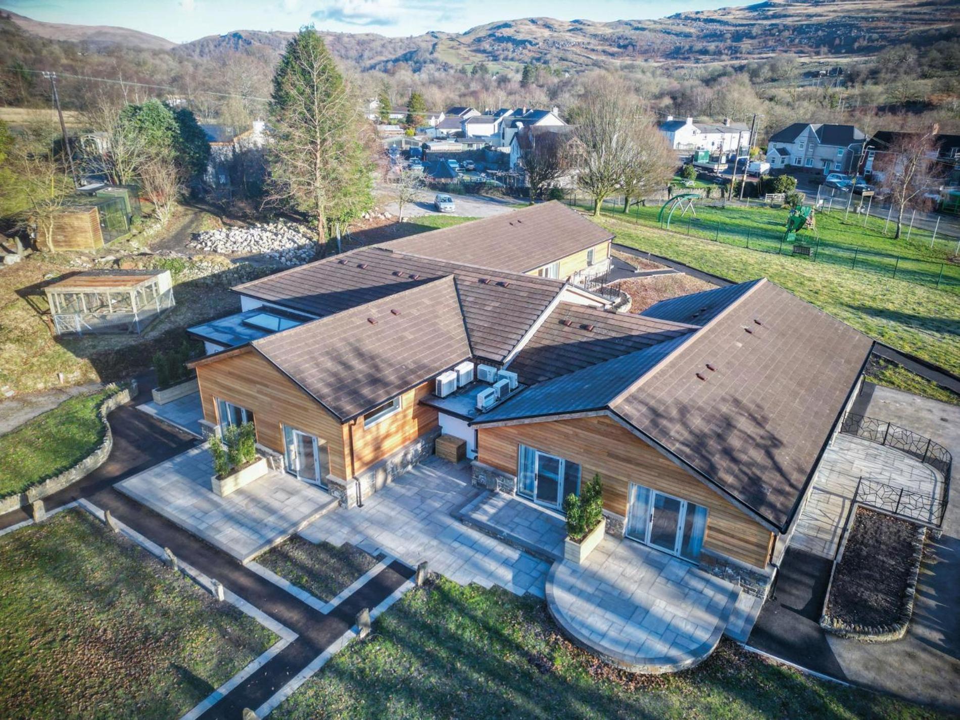 Suite 2 - Sleeping Giant Hotel - Pen Y Cae Inn Brecon Buitenkant foto
